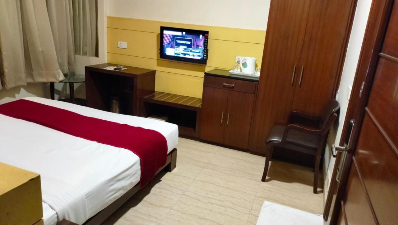 Hotel Nangis Pride Τζαϊπούρ Εξωτερικό φωτογραφία